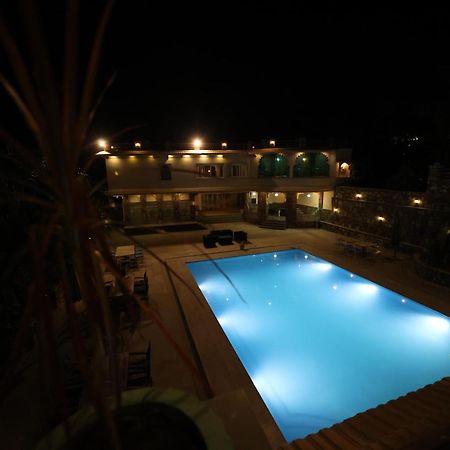 Vache Farm Stay อุเดเปอร์ ภายนอก รูปภาพ